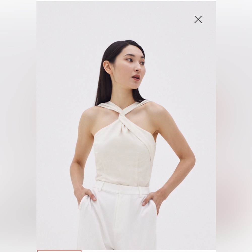 NWT Love Bonito Nanette Tencel Twist Halter Top (M)